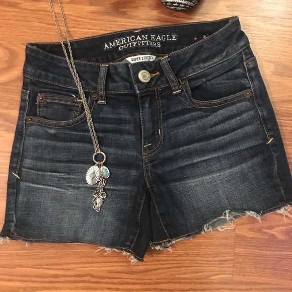 American Eagle 🦅 Shortie Shorts! - Picture 3 of 7